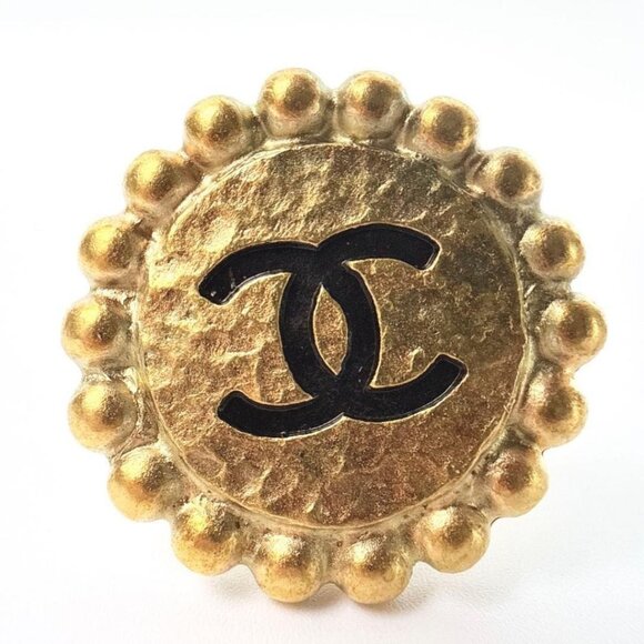 Vintage Chanel Earrings Gold CC Logo Round Button - Picture 6 of 11